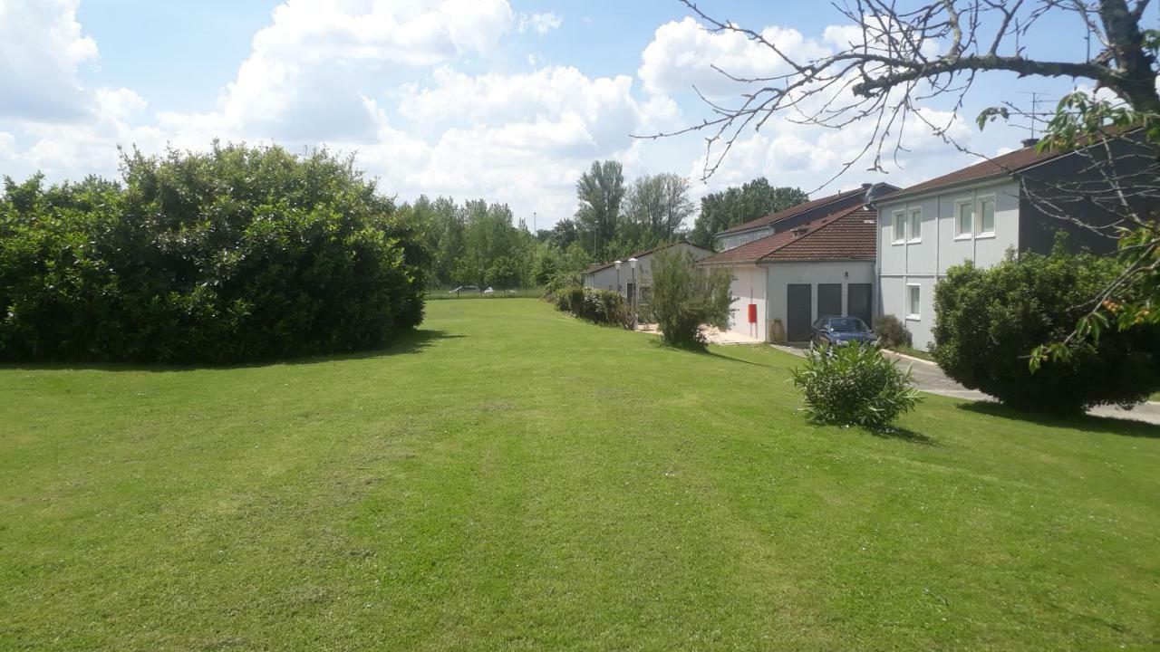 Hotel - Restaurant Du Lac - Agen Boe Екстер'єр фото