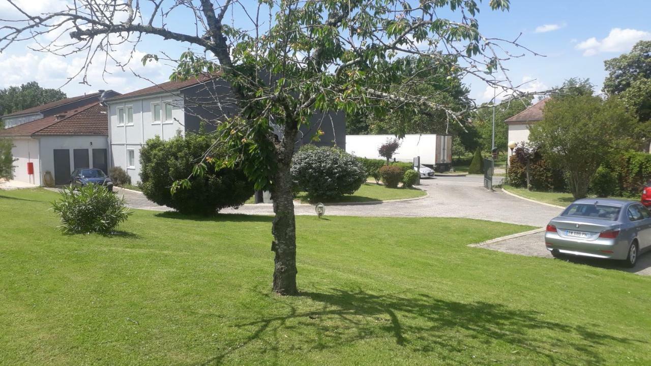 Hotel - Restaurant Du Lac - Agen Boe Екстер'єр фото